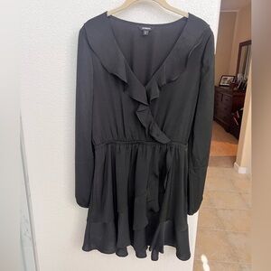 Express Black Ruffle V-Neck long Sleeve Dress- like new! 👌🏼